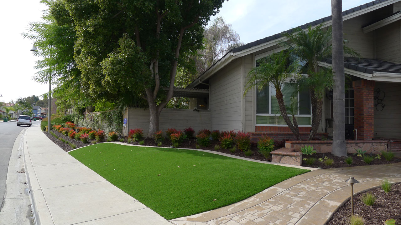 signature-landscape-premier-artificial-grass-contractor