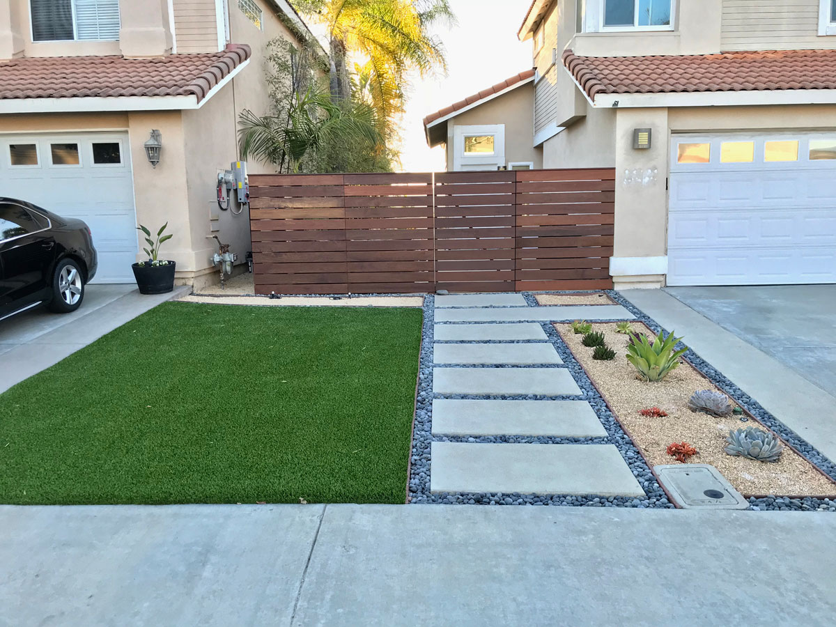 low-maintenance plants for the front of the house